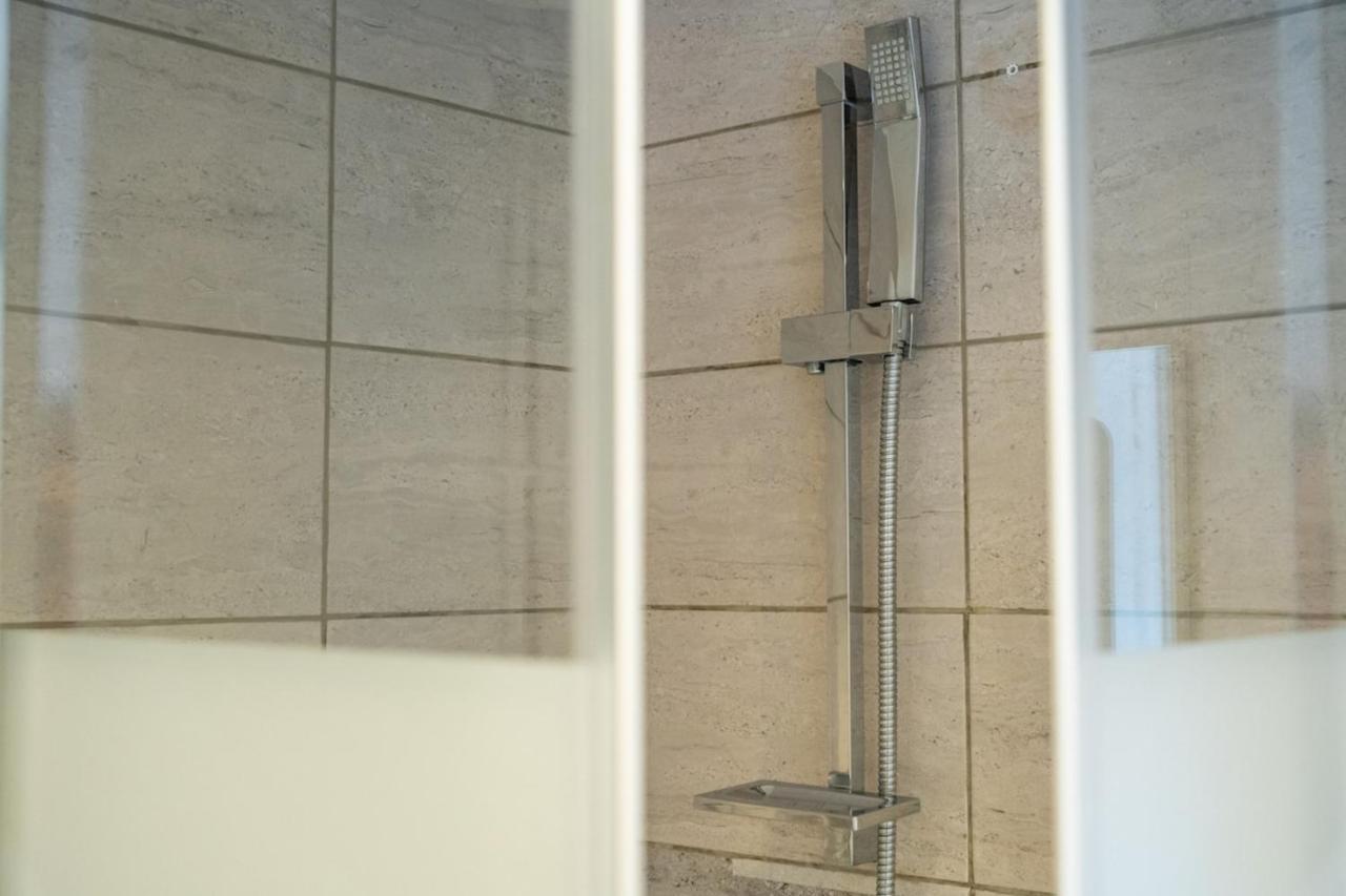 NatureHomeSpacieux-CentreVilleClimWifiNetflix Marseille Extérieur photo